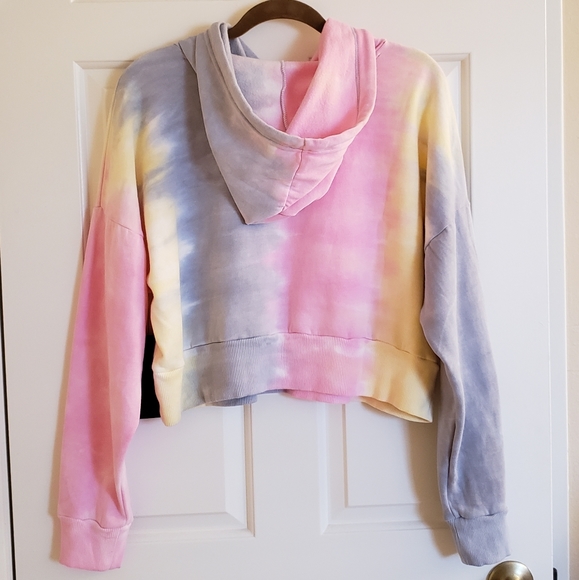 90 Degree by Reflex Tie-Dye Cropped Hoodie - Picture 2 of 7